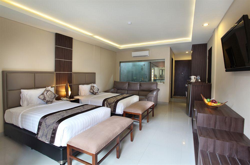 Hotel D'Penjor Seminyak Exterior foto