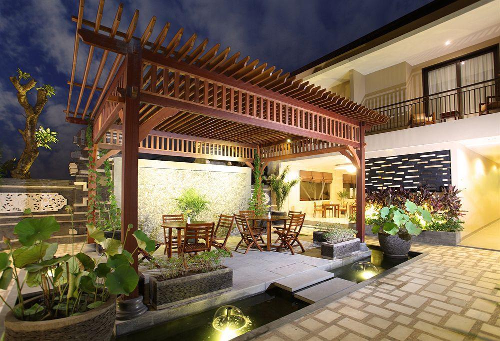 Hotel D'Penjor Seminyak Exterior foto