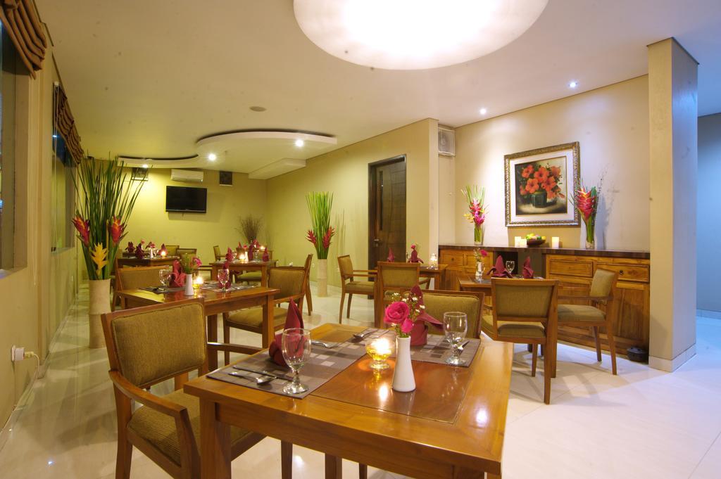 Hotel D'Penjor Seminyak Exterior foto