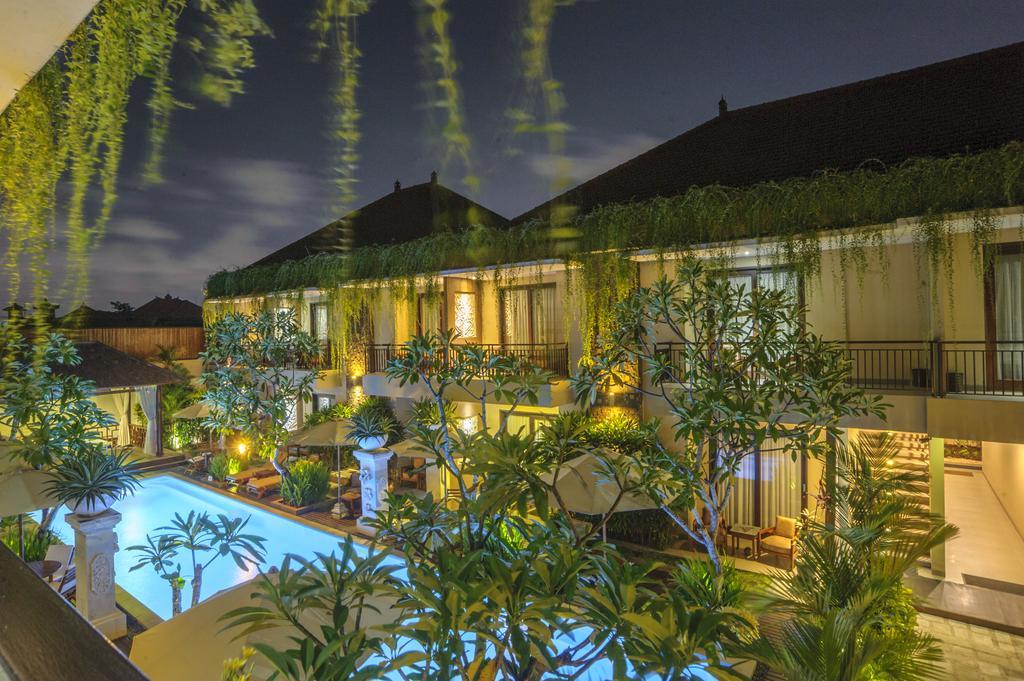 Hotel D'Penjor Seminyak Exterior foto