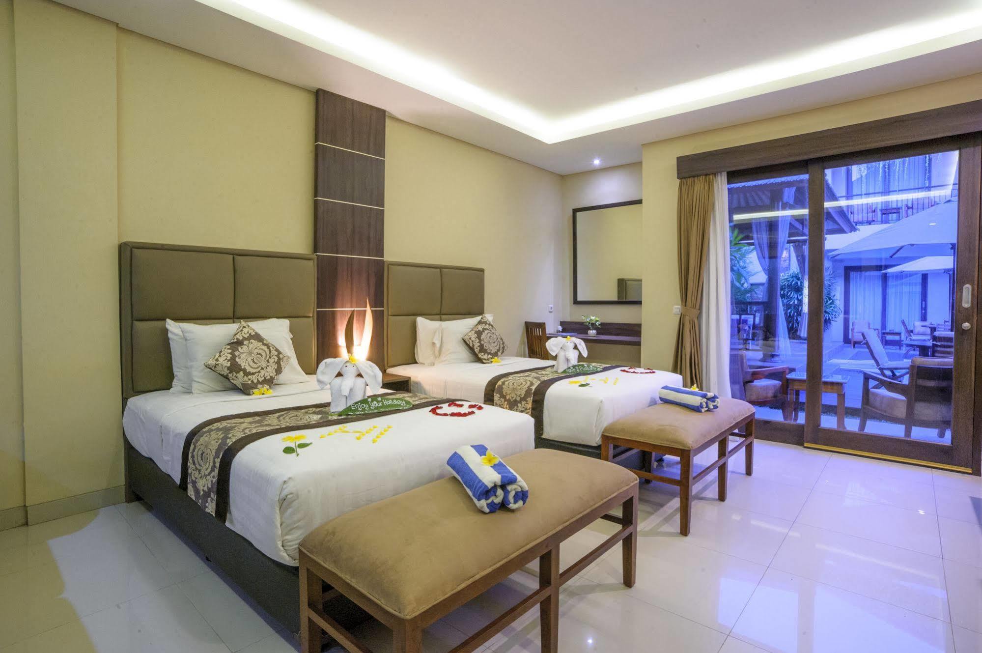 Hotel D'Penjor Seminyak Exterior foto