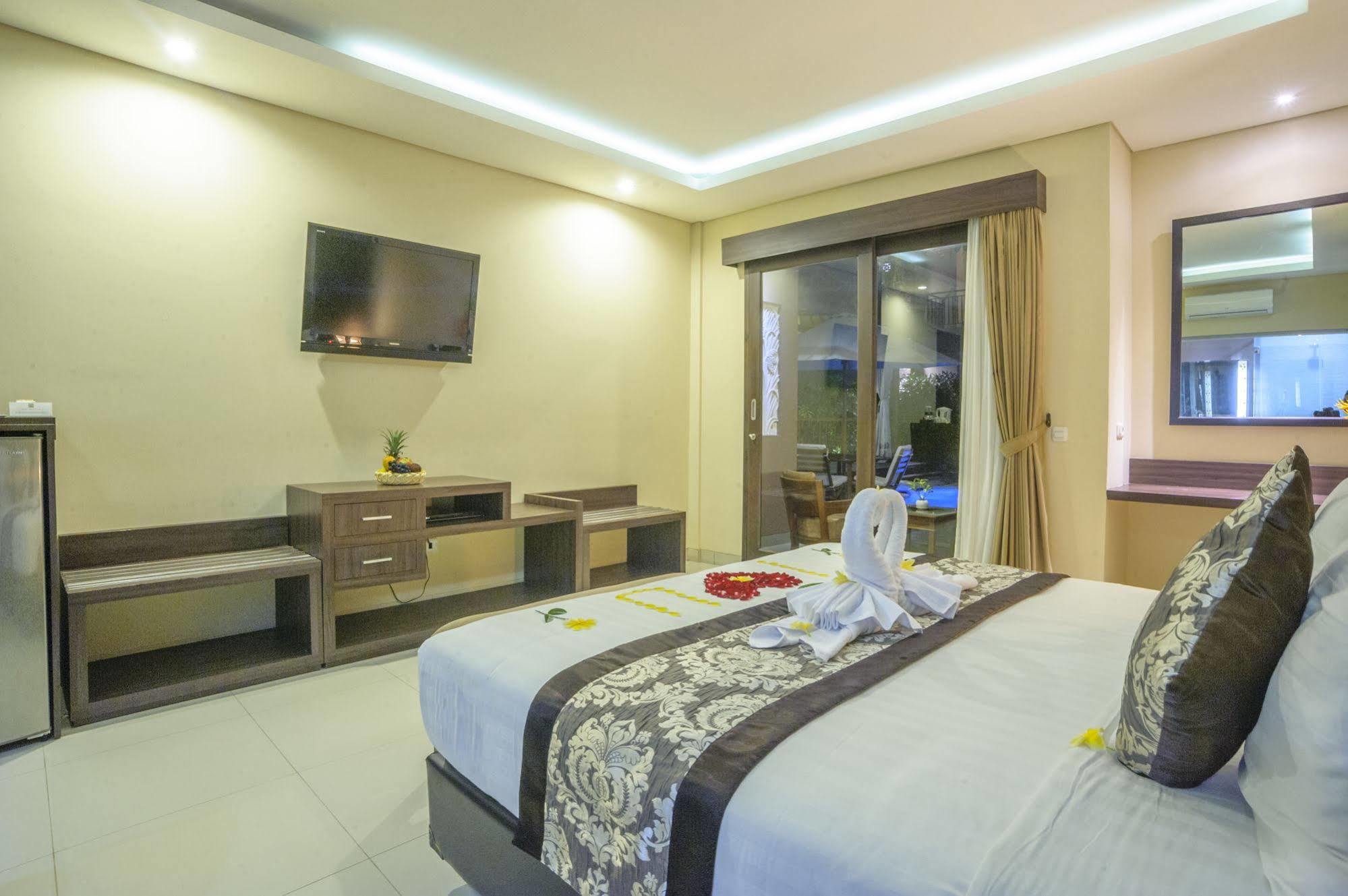 Hotel D'Penjor Seminyak Exterior foto